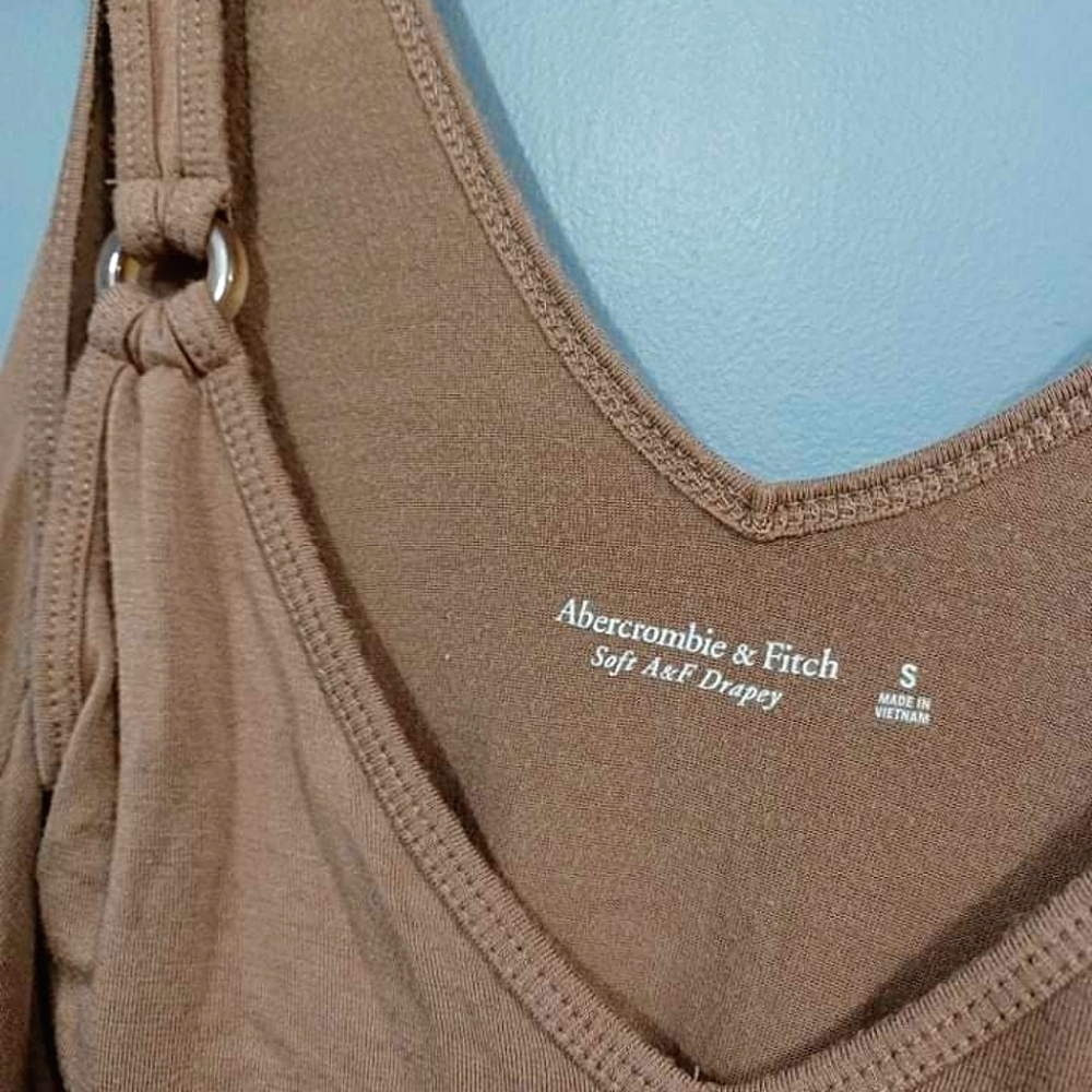 🔅🔅Soft A&F Drapey Top🔅🔅